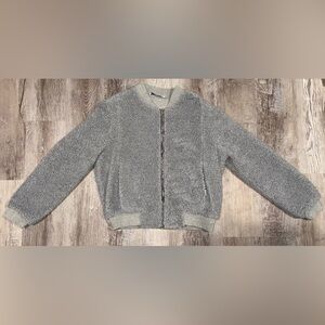 Gray Fleece Zip Up Jacket Size Large Brand is Summer & Sage